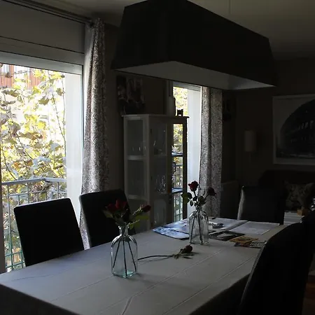 Lejlighed For Rent Ii